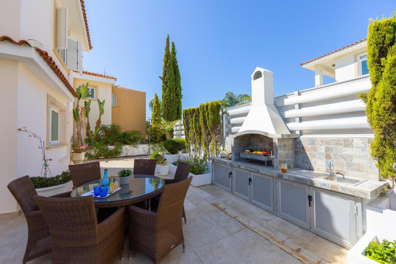 Protaras Sunrise Zen Seafront Villa Eksteriør bilde