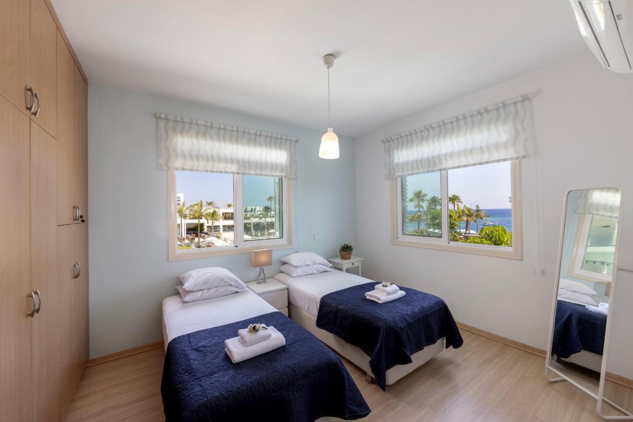 Protaras Sunrise Zen Seafront Villa Eksteriør bilde
